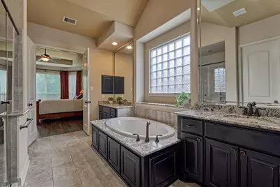 6 Devon Dale Drive, Tomball, TX 77375 - Photo 30