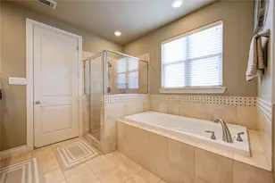 1110 Sherwood Trail, Houston, TX 77043 - Photo 16
