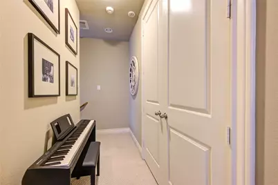 1110 Sherwood Trail, Houston, TX 77043 - Photo 24