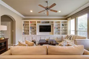 1110 Sherwood Trail, Houston, TX 77043 - Photo 8