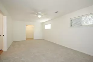 4609 Kinglet St, Houston, TX 77035 - Photo 28