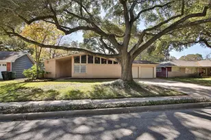 4609 Kinglet St, Houston, TX 77035 - Photo 1