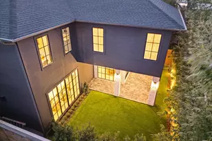 1210 W Drew St, Houston, TX 77006 - Photo 8