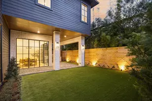 1210 W Drew St, Houston, TX 77006 - Photo 6