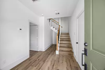 5508 Hardy Street, Houston, TX 77009 - Photo 2