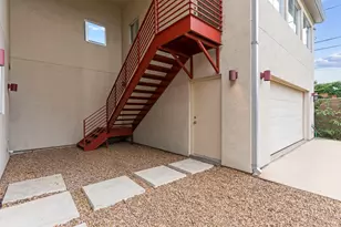 1634 Marshall St, Houston, TX 77006 - Photo 40