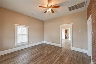 406 Woodward, Damon, TX 77430 - Photo 10