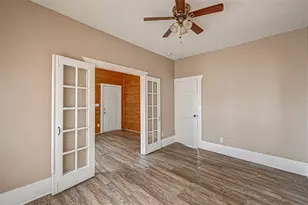 406 Woodward, Damon, TX 77430 - Photo 16