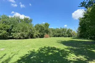 305 Pampa St, Pasadena, TX 77504 - Photo 8