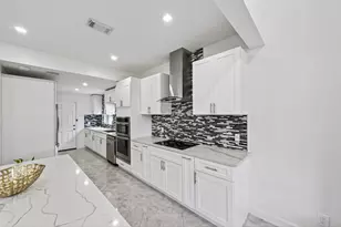22106 Elsinore Dr, Katy, TX 77450 - Photo 10