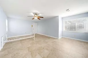 11703 Parkriver Dr, Houston, TX 77070 - Photo 18