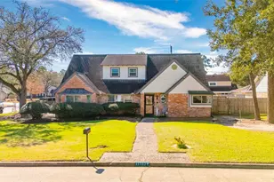 11703 Parkriver Dr, Houston, TX 77070 - Photo 2