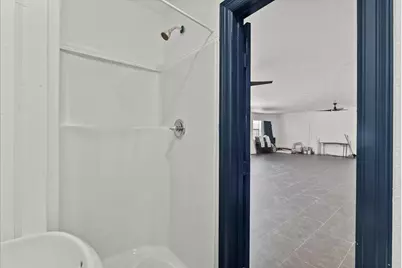 7013 Corsicana Street, Houston, TX 77020 - Photo 10