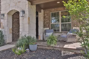 2810 Bluesage Bluff Dr, Richmond, TX 77406 - Photo 4