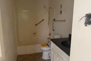 6106 W Airport Blvd, Houston, TX 77035 - Photo 12