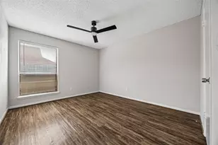6527 Briar Glade Dr, Houston, TX 77072 - Photo 12