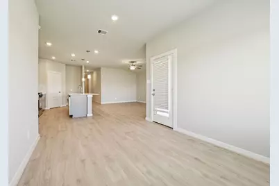 12026 Shining Lake Drive, Baytown, TX 77523 - Photo 8