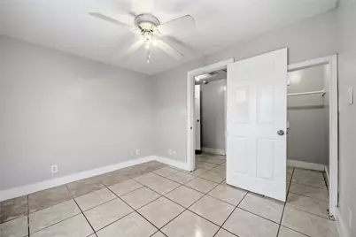 9430 E Avenue K #A, Houston, TX 77012 - Photo 16