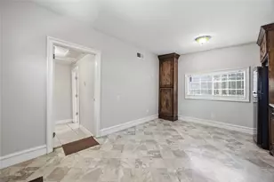 9430 E Avenue K, Houston, TX 77012 - Photo 8