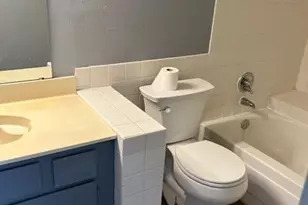 2818 S Bartell Dr, Houston, TX 77054 - Photo 8