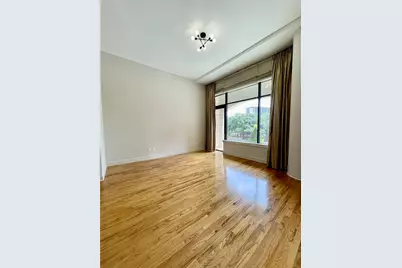 5005 Hidalgo Street #312, Houston, TX 77056 - Photo 4