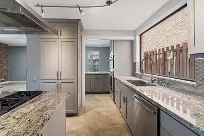 6215 Westcott Street #A, Houston, TX 77007 - Photo 14