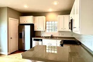 3731 Main Poplar Dr, Houston, TX 77025 - Photo 10