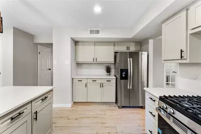 3 Ridgeline Court, The Woodlands, TX 77381 - Photo 12