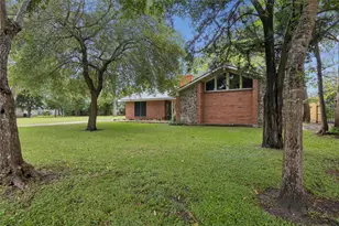 1206 Fay Rd, Kemah, TX 77565 - Photo 2