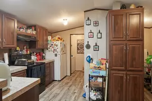 1006 W Toledo St, Seadrift, TX 77983 - Photo 12