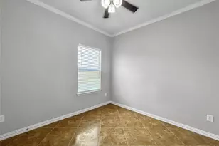 4534 Knights Ct, Baytown, TX 77521 - Photo 4