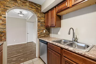 1860 White Oak Drive #355, Houston, TX 77009 - Photo 20