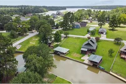 28 Hunters Creek Drive, Huntsville, TX 77340 - Photo 30