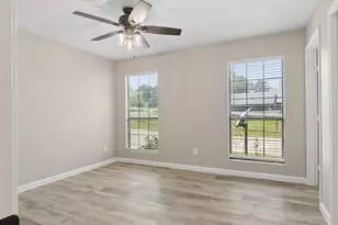 28 Hunters Creek Dr, Huntsville, TX 77340 - Photo 28