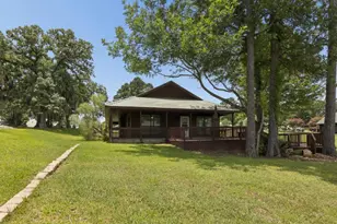28 Hunters Creek Dr, Huntsville, TX 77340 - Photo 12