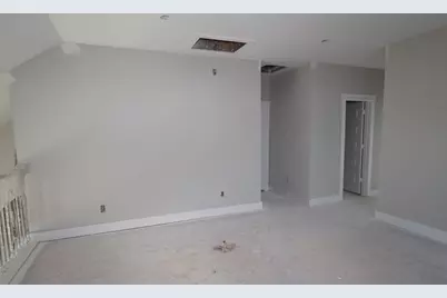 16020 Hayes Park Drive, Houston, TX 77079 - Photo 12