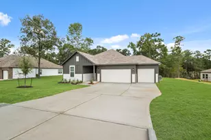 18311 Tammy Nell Ct, Willis, TX 77378 - Photo 2