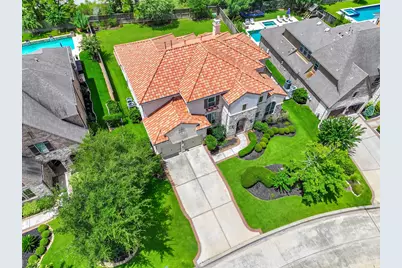 19 Brittany Rose Place, The Woodlands, TX 77375 - Photo 8