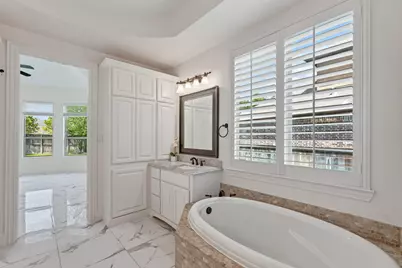 19 Brittany Rose Place, The Woodlands, TX 77375 - Photo 28