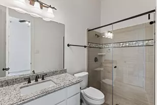 19 Brittany Rose Pl, The Woodlands, TX 77375 - Photo 32