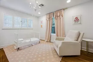 2503 Stoney Brook Dr, Houston, TX 77063 - Photo 18