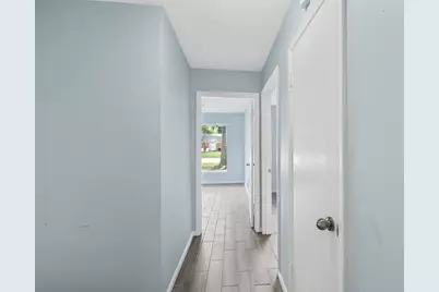 10623 Wickersham Lane, Houston, TX 77042 - Photo 18