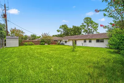 11102 Endicott Lane, Houston, TX 77035 - Photo 30