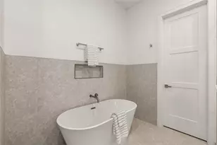 915 Lehman St, Houston, TX 77018 - Photo 10