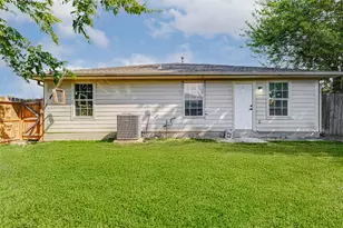 10102 Wiggins, Houston, TX 77029 - Photo 24