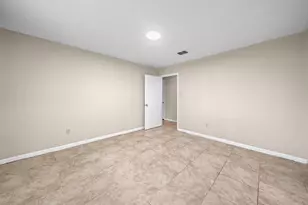 11111 Longcommon Dr, Houston, TX 77099 - Photo 20