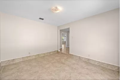 11111 Longcommon Drive, Houston, TX 77099 - Photo 6