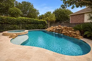 3 Amberstone Dr, Sugar Land, TX 77479 - Photo 4