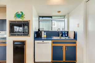 16708 Cormorant Rd, Jamaica Beach, TX 77554 - Photo 18