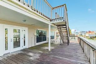 16708 Cormorant Rd, Jamaica Beach, TX 77554 - Photo 8